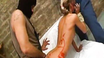 Amateur ass brutally raped in forcive family porn with rough sex.